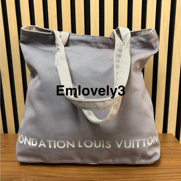 🎁 1/59 WINS CHANEL BAG | All Others GET CREDIT & MYSTERY GIFT - READ RULES👇 - Picture 4 of 13